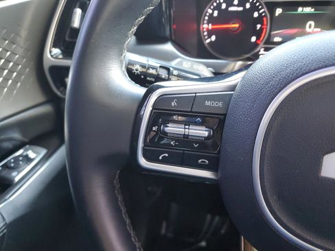Used 2022 Kia Sorento SX image 28