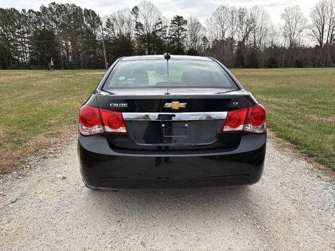 Used 2016 Chevrolet Cruze LT image 7