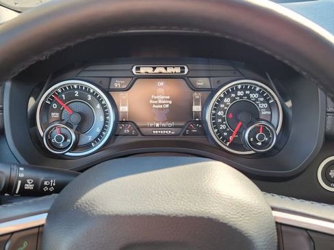 Used 2019 RAM 1500 Laramie image 25