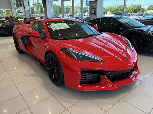 New 2025 Chevrolet Corvette Z06 image 2