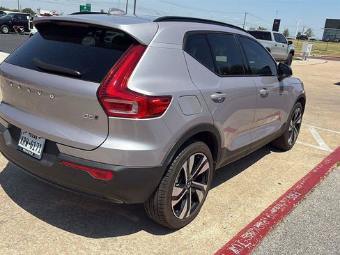 Used 2026 Volvo XC40 B5 Ultra w/ Protection Package Premier AWD/4WD image 4