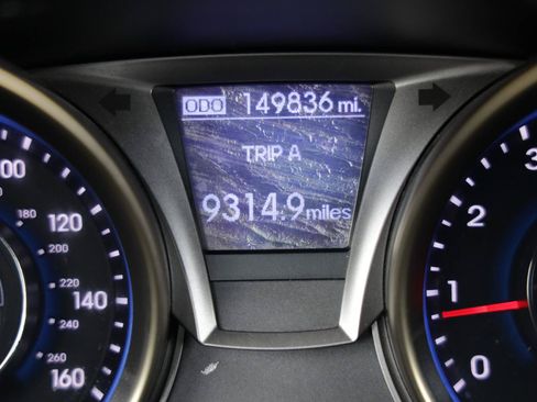 Used 2013 Hyundai Genesis 2.0T RWD image 39