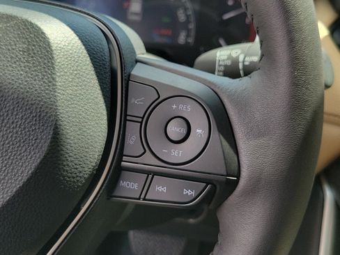 Used 2025 Toyota RAV4 XLE Premium w/ Weather Package FWD image 27