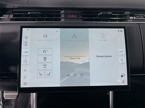 New 2026 Land Rover Range Rover SE image 16