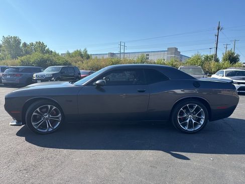 Used 2023 Dodge Challenger R/T w/ Blacktop Package image 6