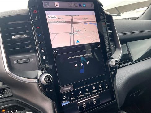 Used 2025 RAM 1500 Laramie w/ Night Edition AWD/4WD image 33