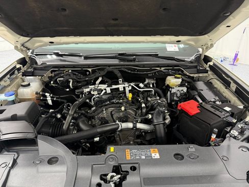 Used 2025 Ford Ranger XLT w/ FX4 Off-Road Package image 69