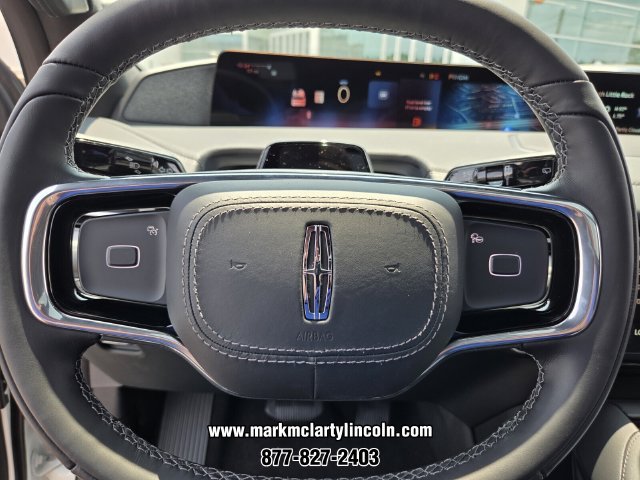 New 2027 Lincoln Navigator Reserve w/ Jet Appearance Package AWD/4WD image 24