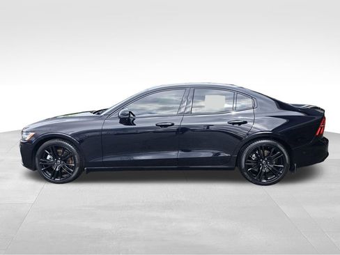 Used 2024 Volvo S60 B5 Plus w/ Climate Package AWD/4WD image 2