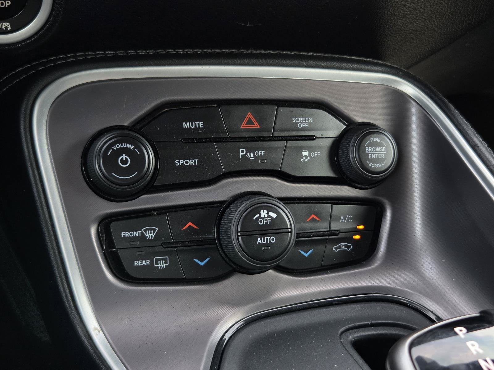 Used 2022 Dodge Challenger GT RWD image 17