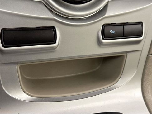 Used 2018 Ford Fiesta SE image 24