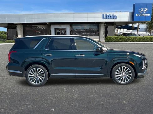 Used 2025 Hyundai Palisade Calligraphy image 9
