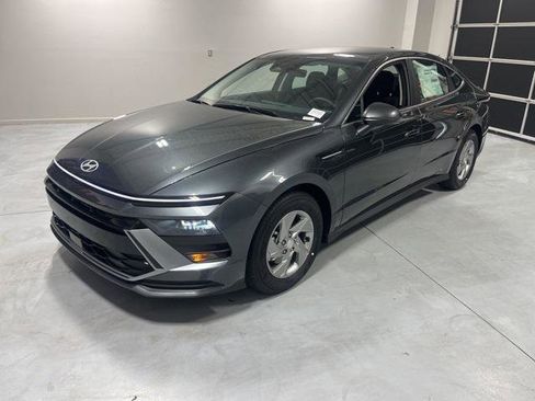 New 2026 Hyundai Sonata SE image 3