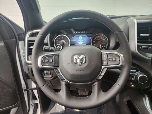 New 2026 RAM 1500 4x4 Crew Cab image 10