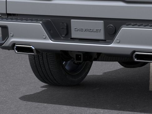 New 2026 Chevrolet Silverado 1500 High Country AWD/4WD image 14