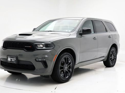 Used 2022 Dodge Durango GT w/ Blacktop Package image 2