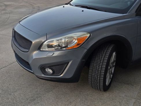 Used 2012 Volvo C30 FWD image 36