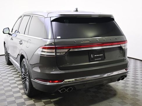 Used 2020 Lincoln Aviator Black Label w/ Class IV Trailer Tow Package AWD/4WD image 4