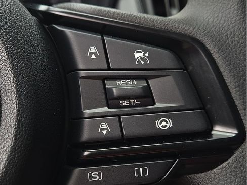 New 2026 Subaru Crosstrek 2.0i Premium AWD/4WD image 18