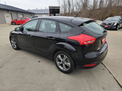 Used 2016 Ford Focus SE image 8
