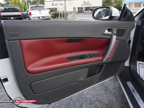 Used 2012 Volvo C70 T5 w/ Dynamic Trim Pkg image 16