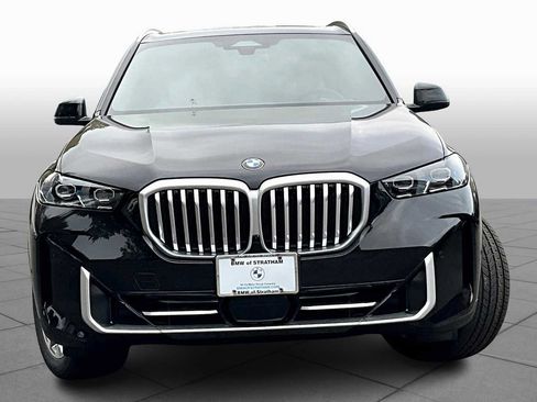 New 2026 BMW X5 xDrive40i w/ Premium Package image 3