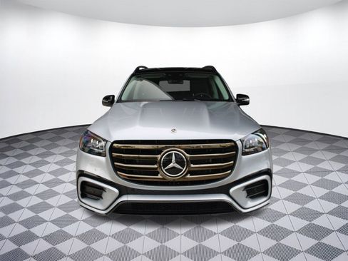Used 2026 Mercedes-Benz GLS 450 4MATIC image 6