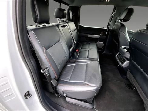 Used 2024 Ford F250 Lariat AWD/4WD image 16
