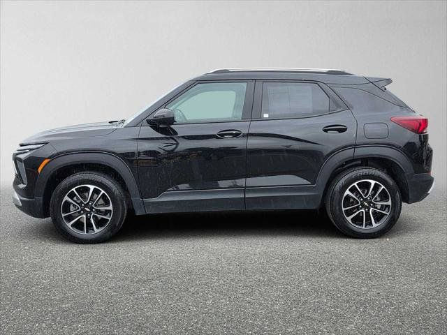 Used 2024 Chevrolet TrailBlazer LT AWD/4WD image 6