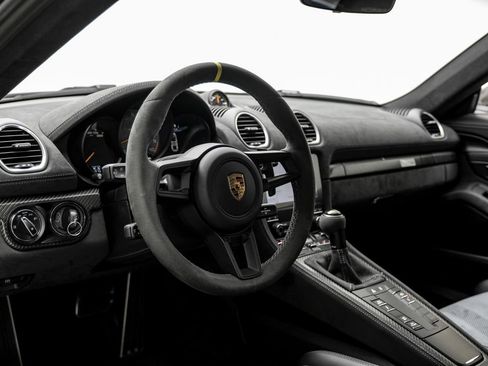 Used 2025 Porsche 718 Cayman GT4 RS w/ Weissach Package RWD image 7