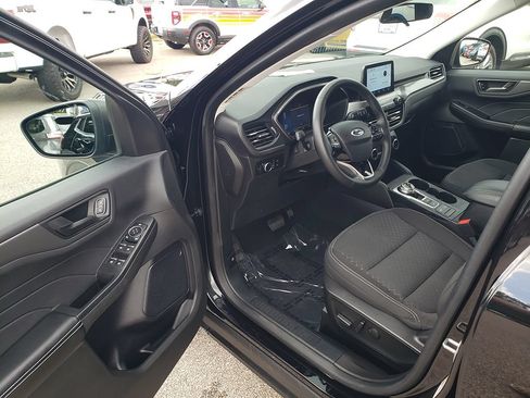 Certified 2023 Ford Escape Active AWD/4WD image 9