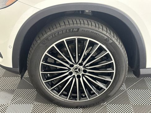 Certified 2026 Mercedes-Benz GLC 300 image 12