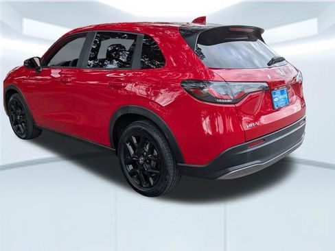 Used 2023 Honda HR-V Sport image 4