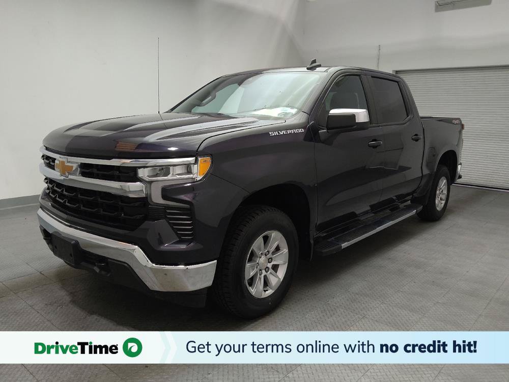 Used 2024 Chevrolet Silverado 1500 LT w/ Leather Package AWD/4WD image 1