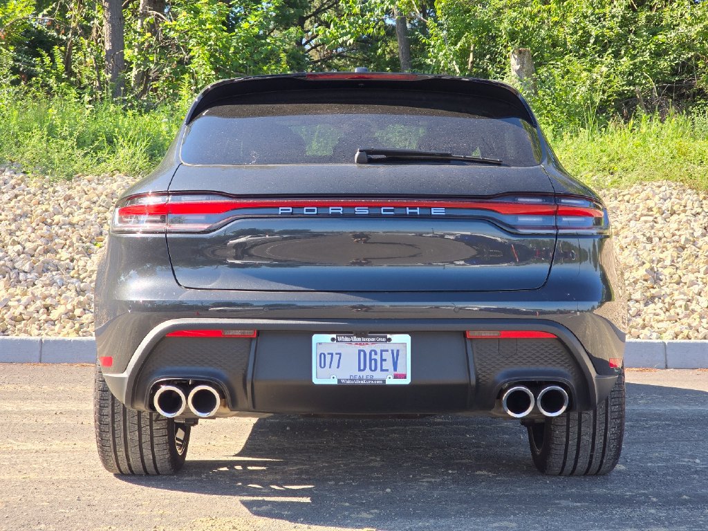 Certified 2026 Porsche Macan AWD/4WD image 6