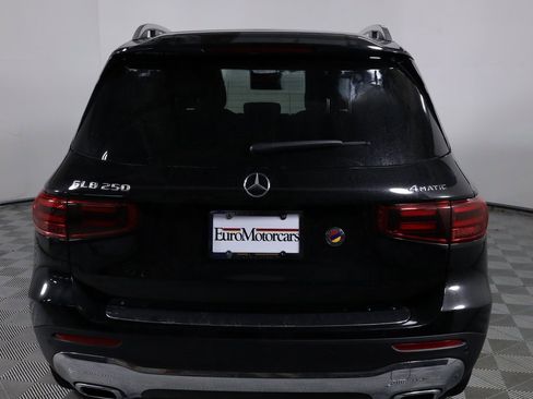Certified 2025 Mercedes-Benz GLB 250 4MATIC image 5