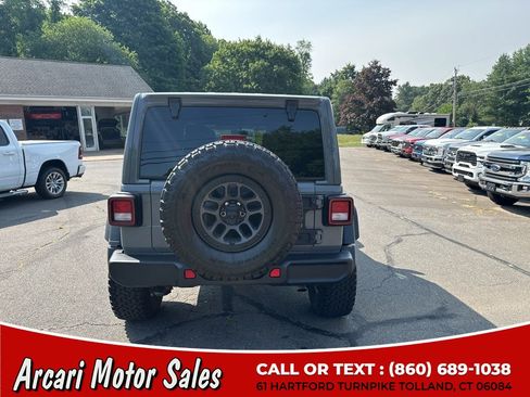 Used 2023 Jeep Wrangler Unlimited Sport AWD/4WD image 4