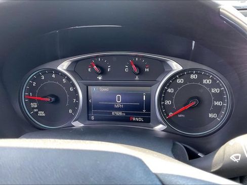 Used 2019 Chevrolet Equinox LT FWD image 8