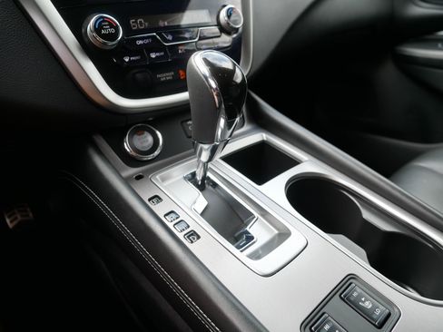 Certified 2024 Nissan Murano SV w/ SV Midnight Edition Package AWD/4WD image 24