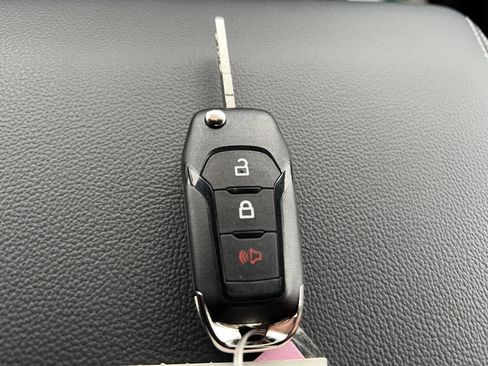 New 2026 Ford F150 XLT w/ FX4 Off-Road Package image 39