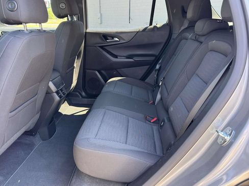 Used 2026 Chevrolet Equinox LT FWD image 17