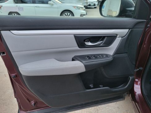Used 2019 Honda CR-V LX image 15