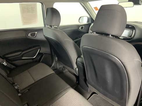 Used 2020 Kia Soul S image 25