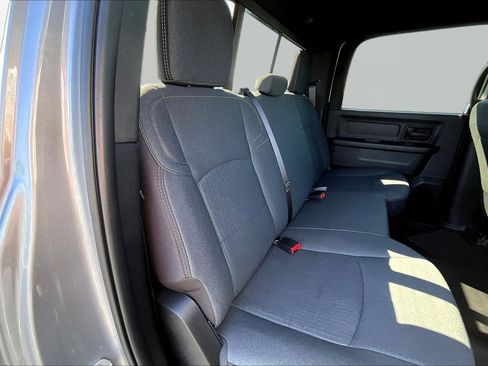 Used 2024 RAM 2500 Tradesman w/ Chrome Appearance Group AWD/4WD image 25