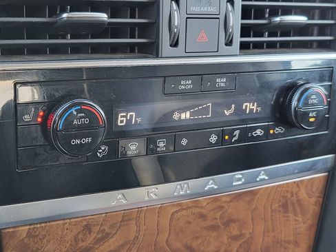 Used 2022 Nissan Armada SL image 28