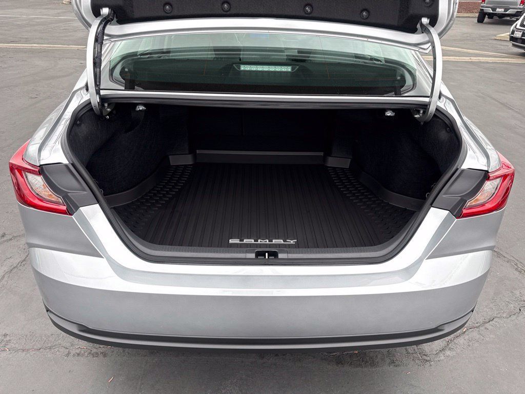 New 2026 Toyota Camry LE FWD image 15