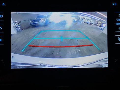 Used 2017 Toyota Prius Prime Plus w/ Carpet Mat Package FWD image 9