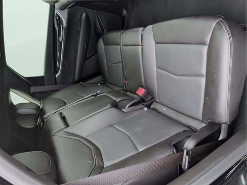 Used 2025 Cadillac XT5 Premium Luxury image 19