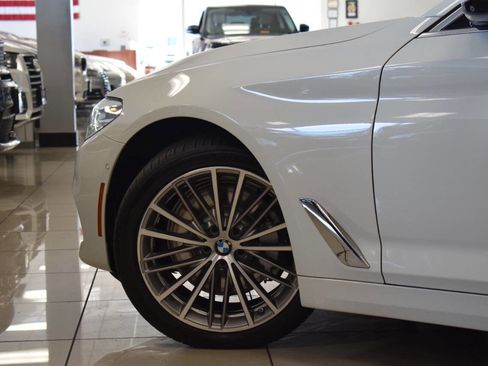 Used 2017 BMW 530i image 19