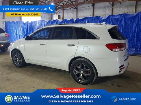 Used 2016 Kia Sorento SX image 3